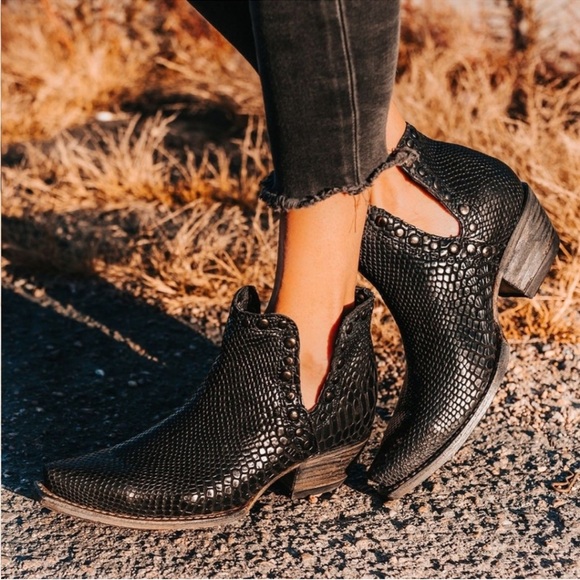 Freebird by Steven Mandy Ankle Boot. NWT. - Picture 12 of 14